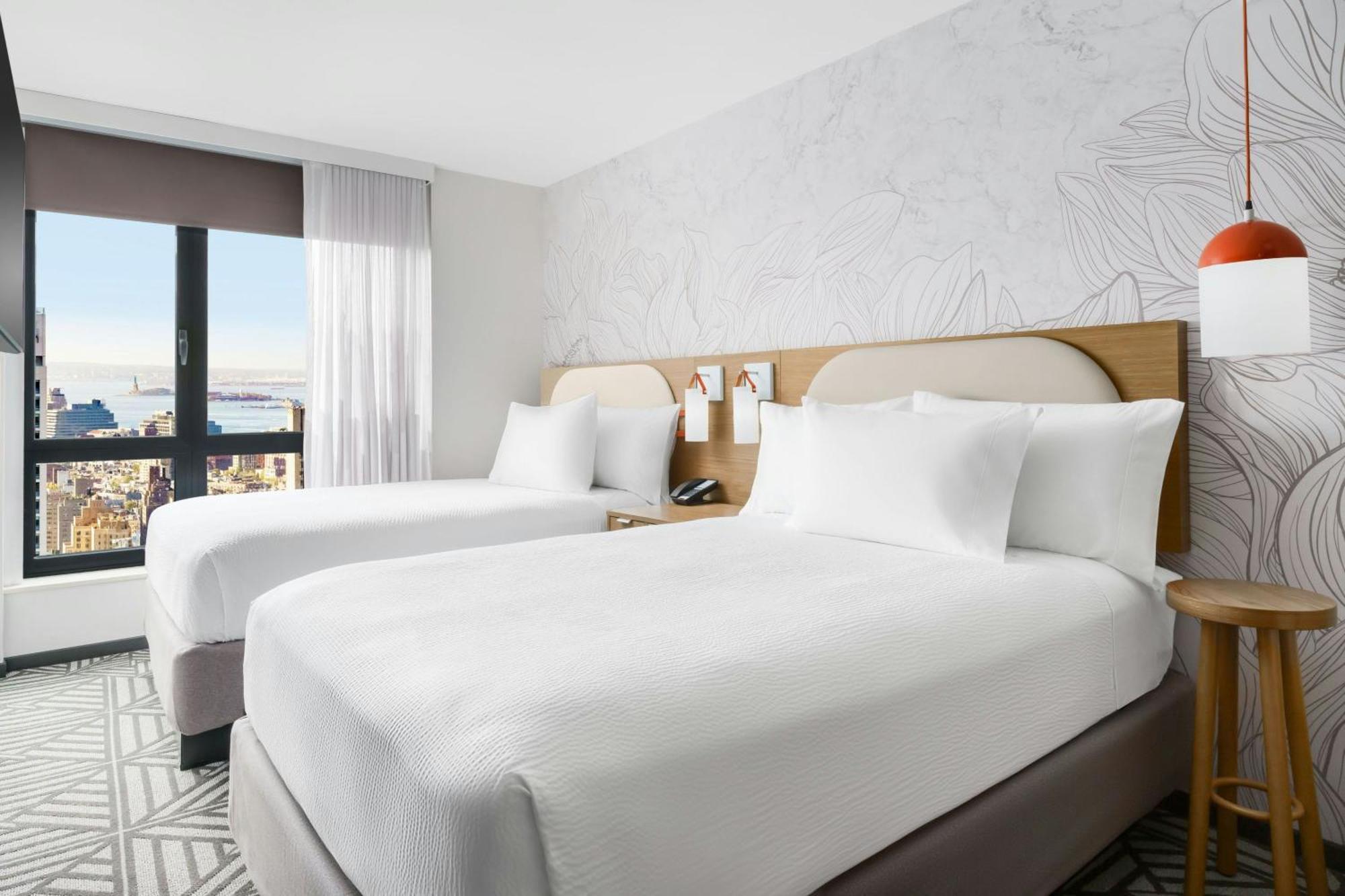 Springhill Suites By Marriott New York Manhattan Chelsea Exterior photo